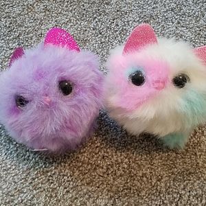 Like New - 2 Pomsies